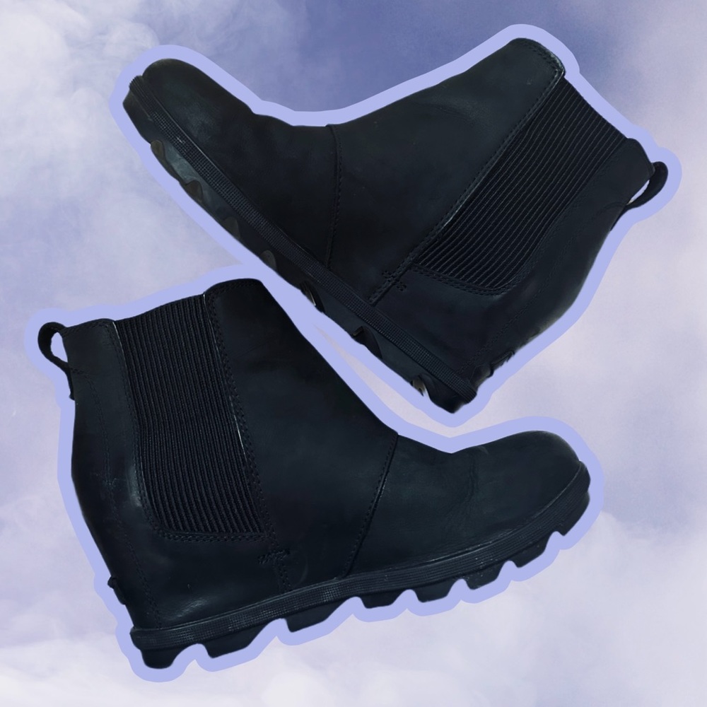 Sorel Women’s Wedge Booties